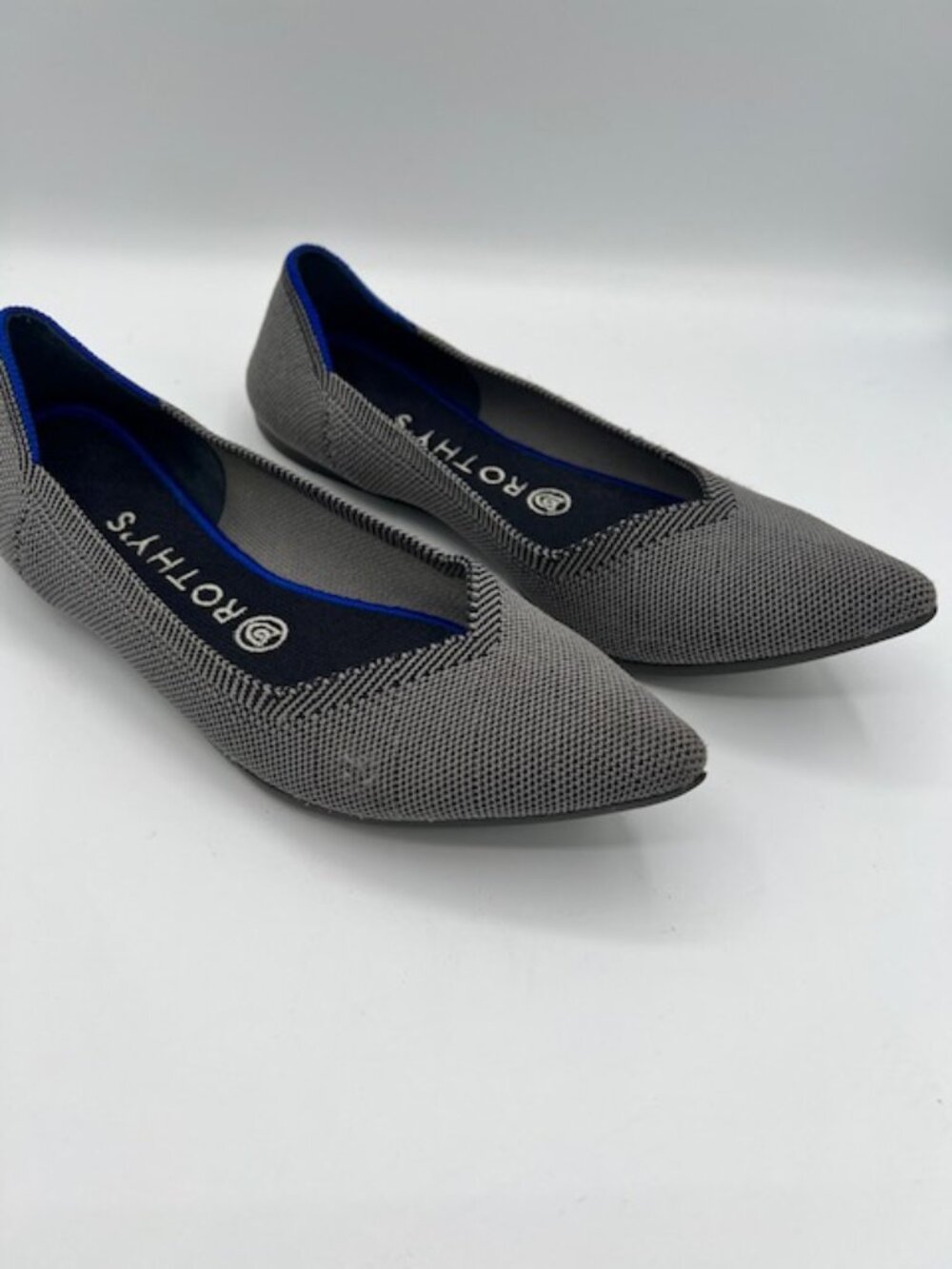 Rothy’s The Point Gray Blue Halo Pointed Toe Flats Size 9